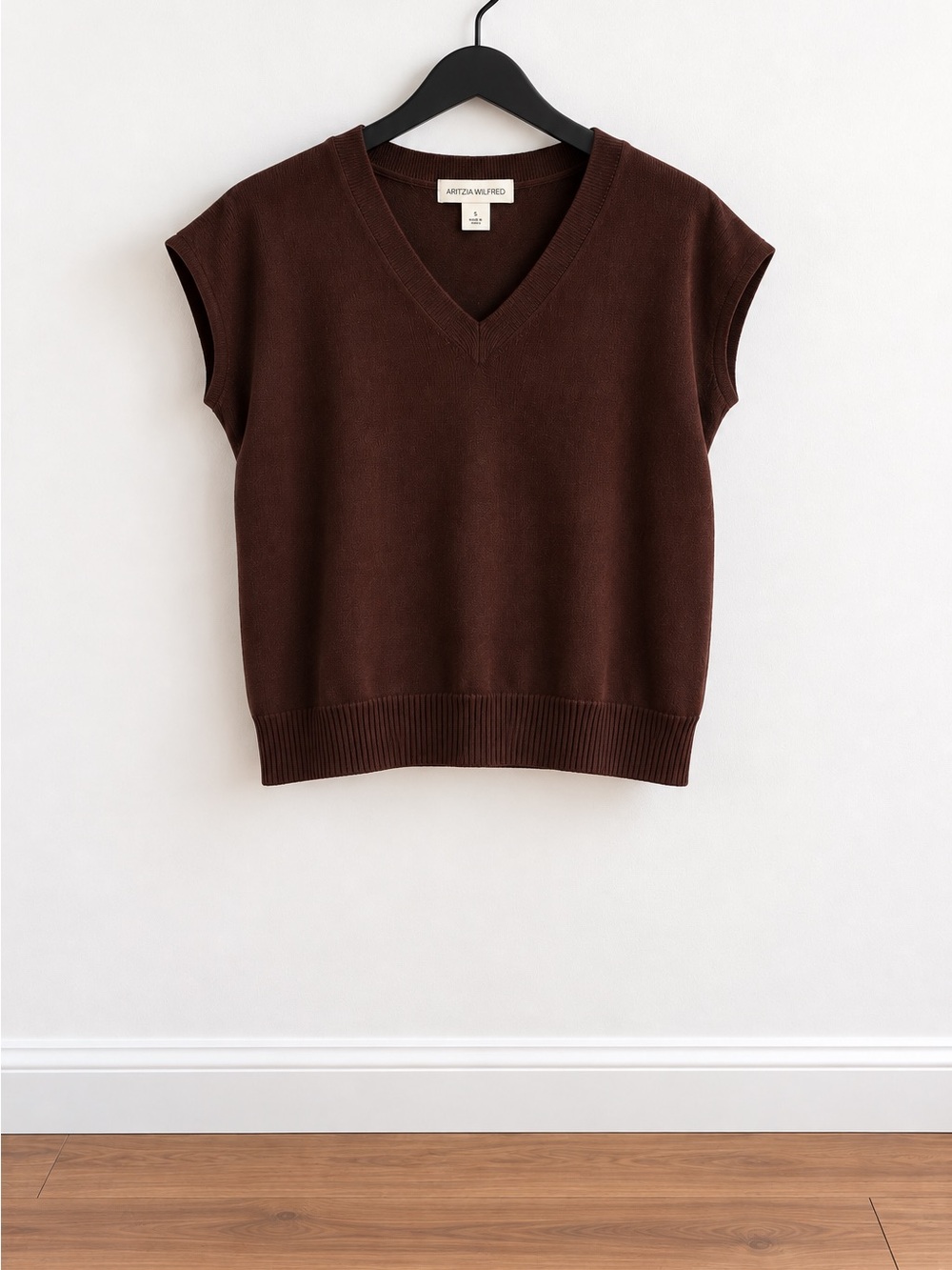 Cynthia Rowley Brown V‑Neck Knit Cap Sleeve Shell